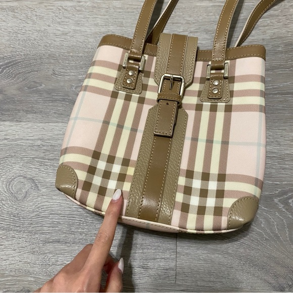 AUTHENTIC BURBERRY PINK PLAID PURSE - Picture 5 of 9